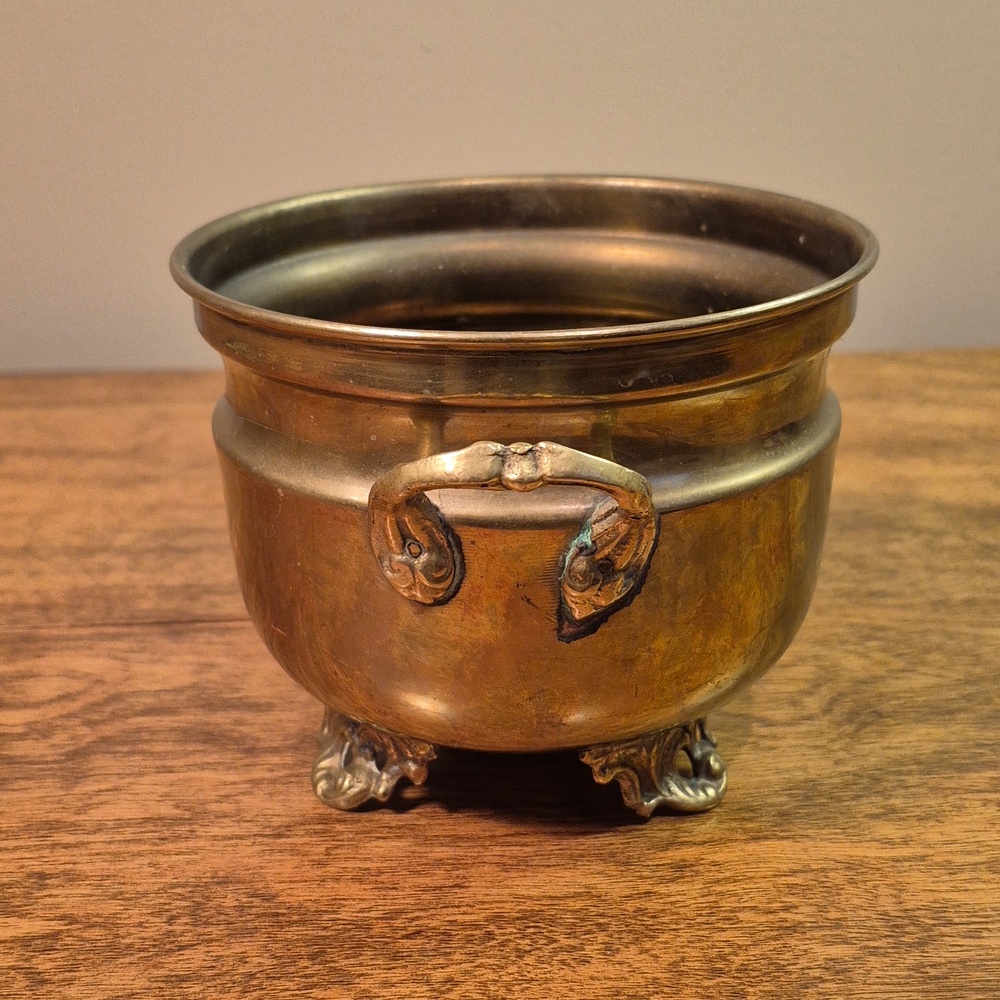 VINTAGE French Country Style Brass Footed Planter Pot with Handles - Picture 4 of 16